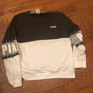 VS pink army green and white pull over